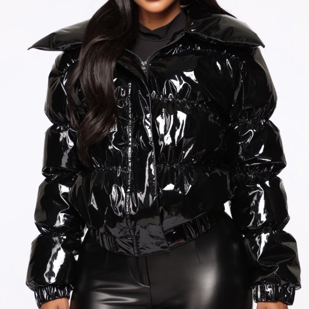 Texture Me Latex Puffer